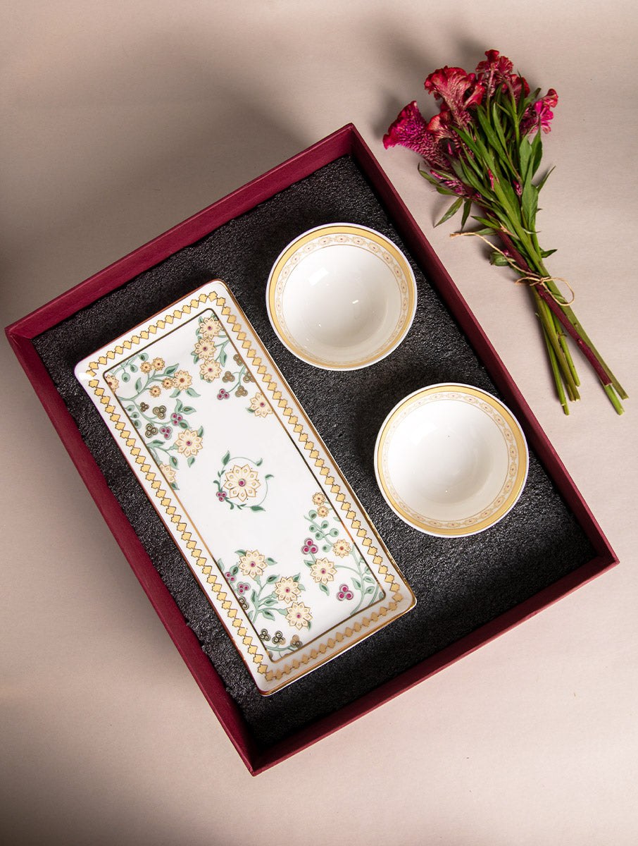 Phul Bari Gift Set - Platter & 2 Bowls