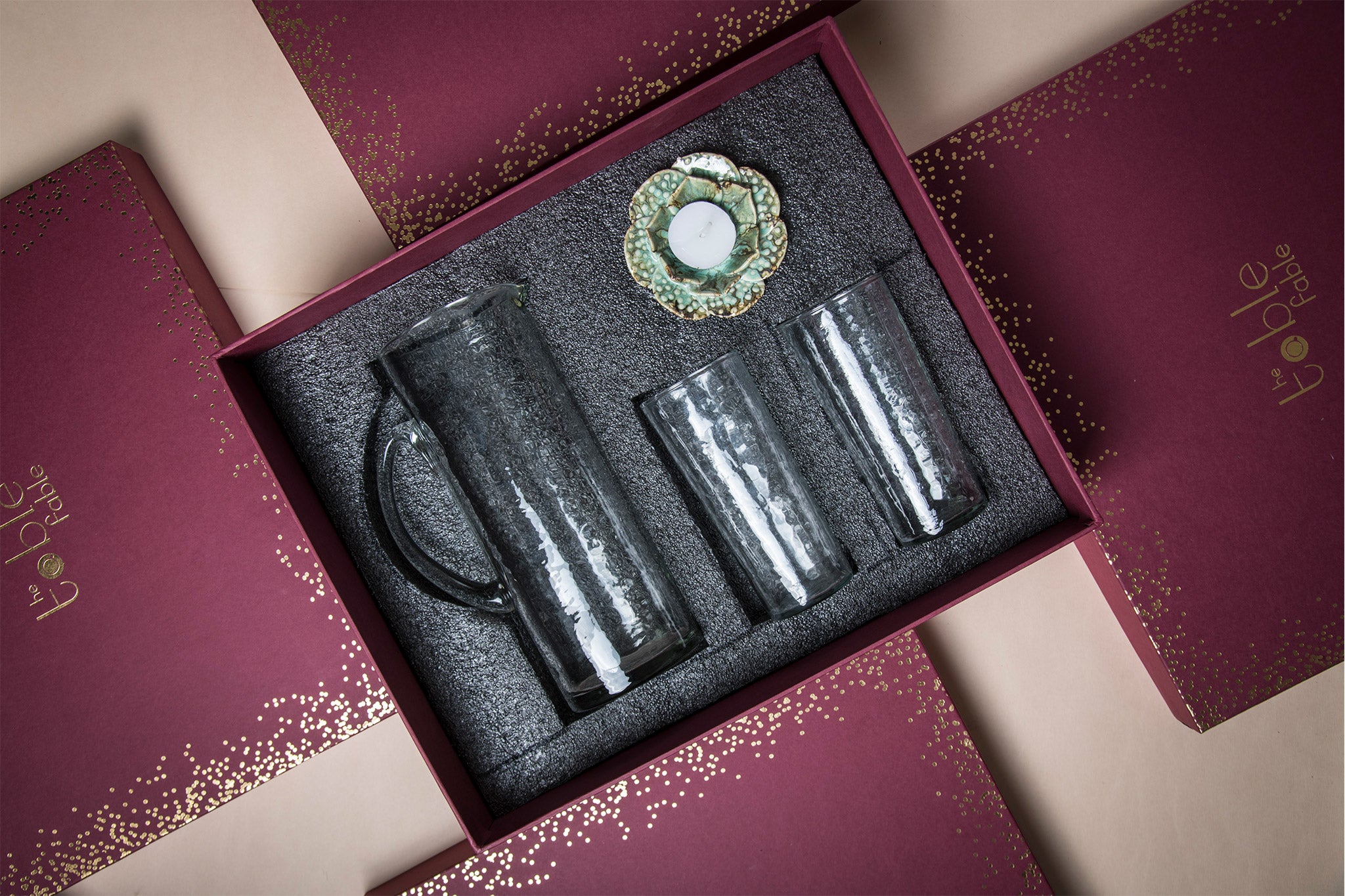 Hammered Pitcher Set Gift Box – The Table Fable