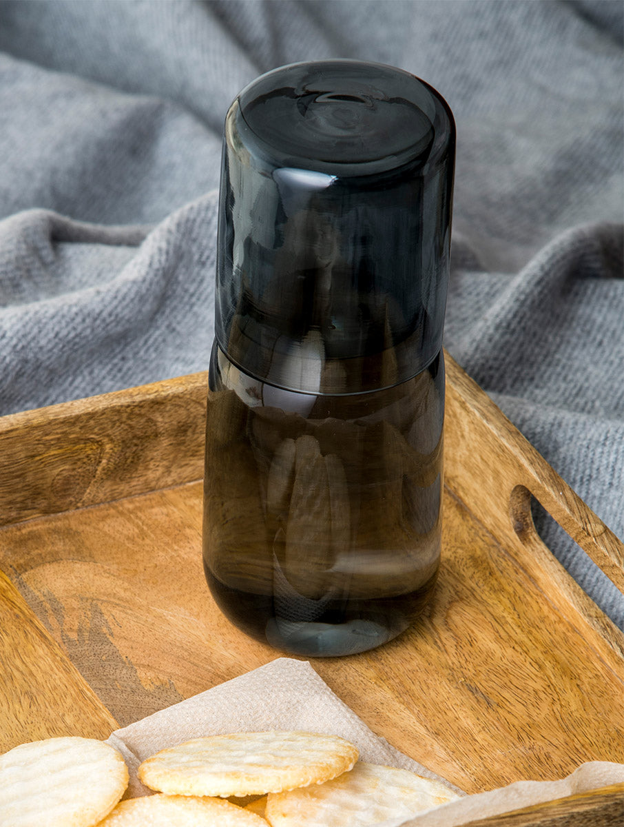 Eva Carafe - Smoke